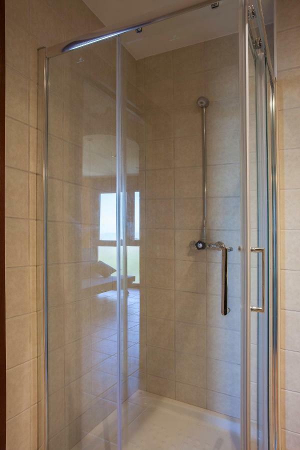 Apartament L'Esquirol De L'Esquirol Santa María de Corcó Zewnętrze zdjęcie